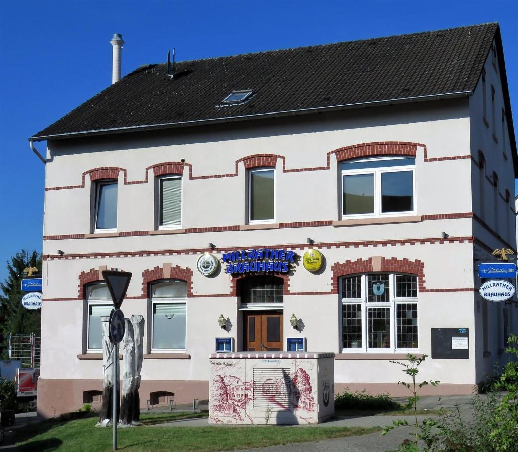 Millrather Brauhaus Эркрат Номер фото